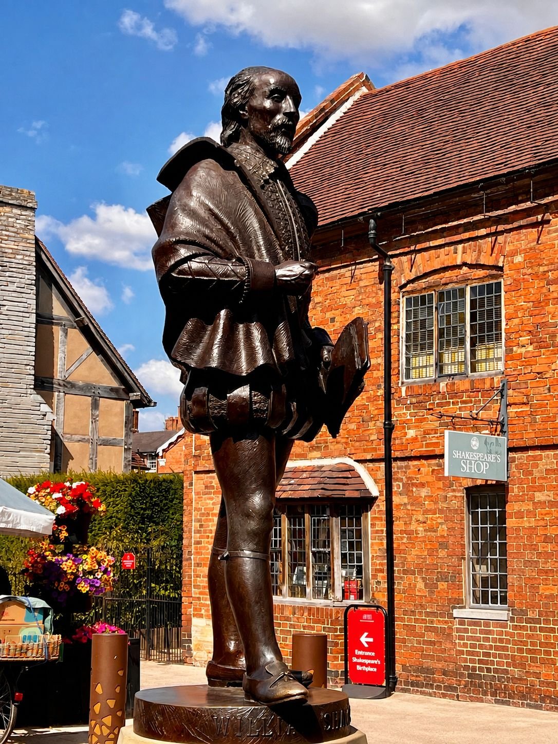 William Shakespeare statue outside Shakespeare's Birthplace in Stratford-upon-Avon