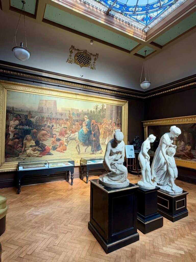 Russell-Cotes gallery paintings and sculptures